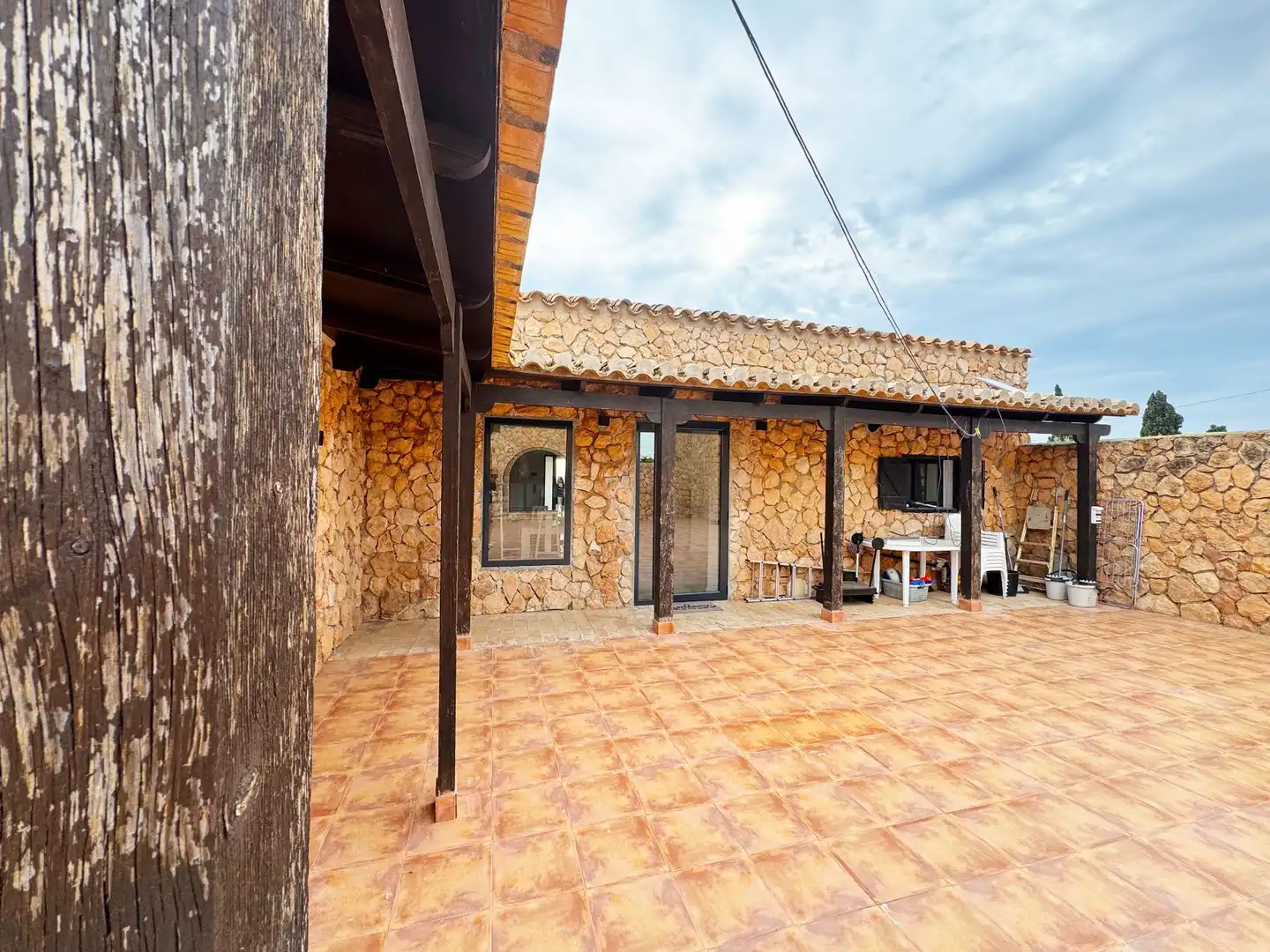 Terrassa de Casa o xalet en venda en La Unión amb Aire condicionat, Jardí privat i Piscina