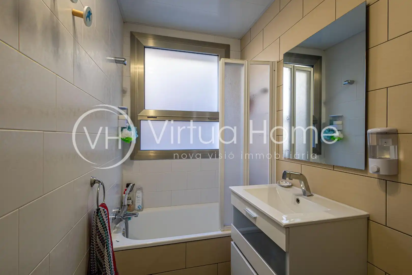 Casa con piscina en venta en Santa Susanna, imagen 13