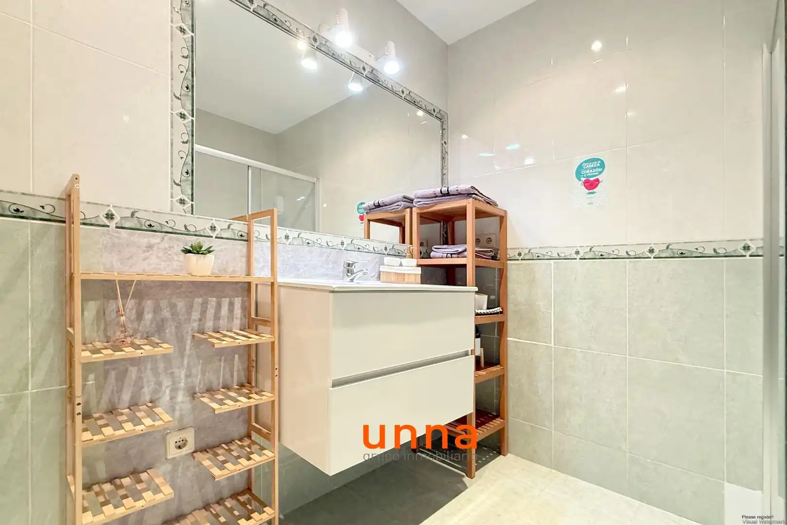 Badezimmer von Wohnung zum Verkauf in Móstoles mit Klimaanlage