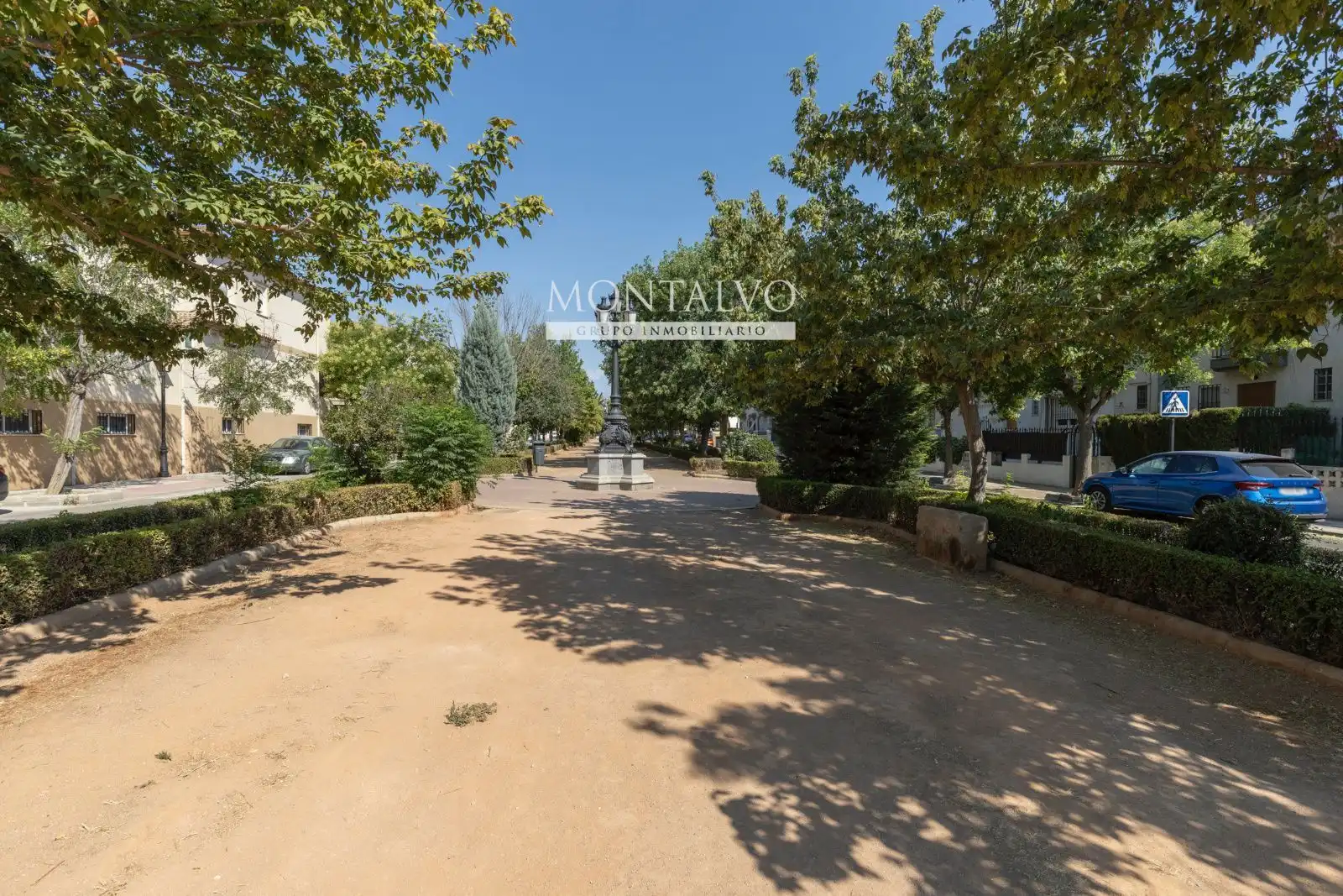 Vista exterior de Casa adosada en venta en Atarfe