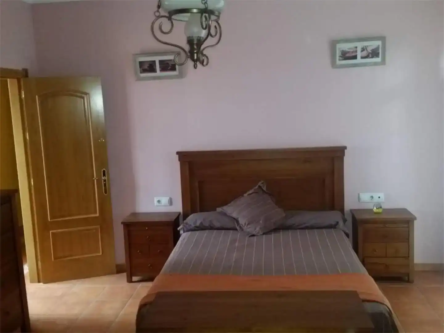 Habitación de Piso en venta en La Algaba con Aire acondicionado, Trastero y Amueblado