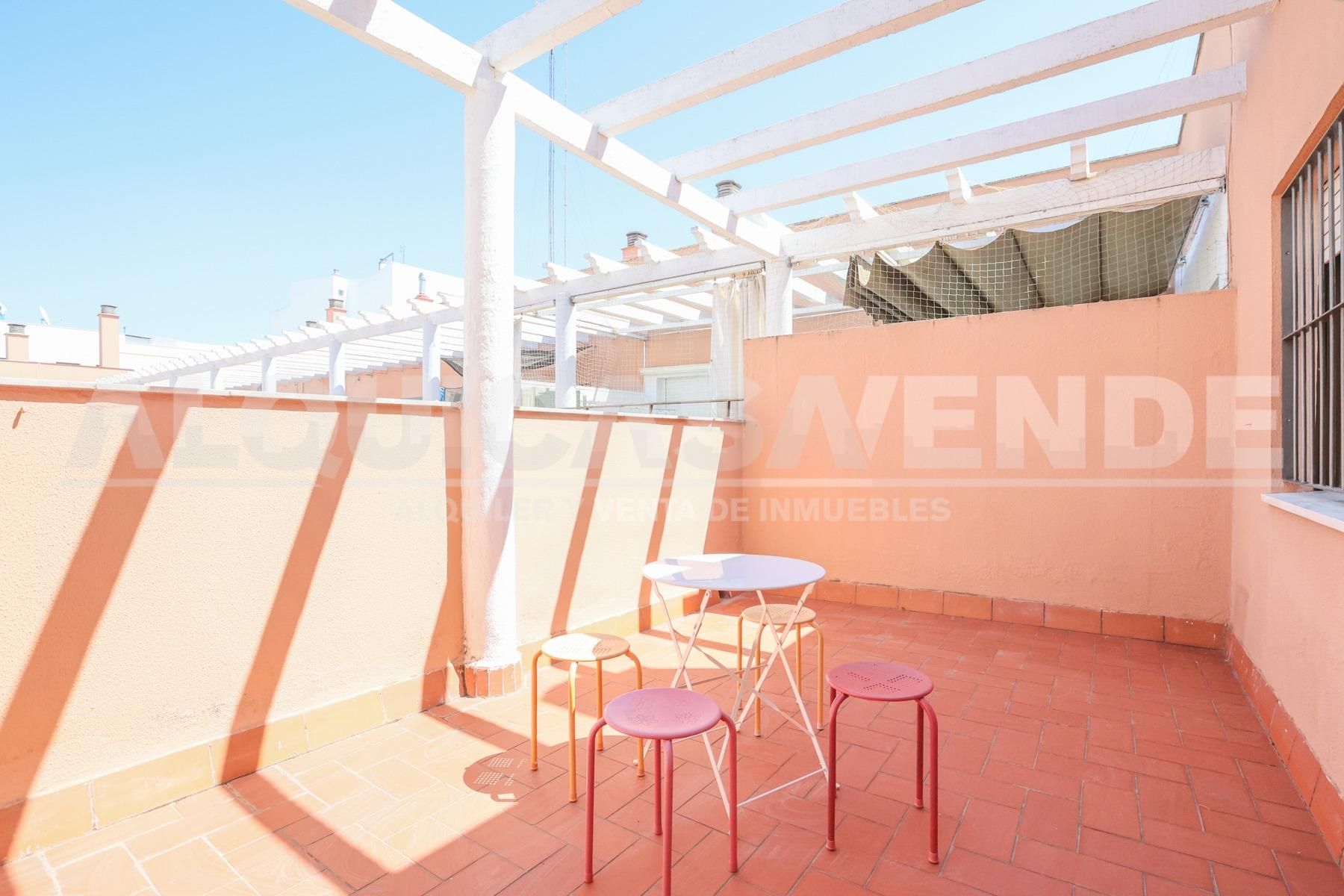 Terrace of Single-family semi-detached for sale in  Sevilla Capital  with Air Conditioner, Heating and Terrace