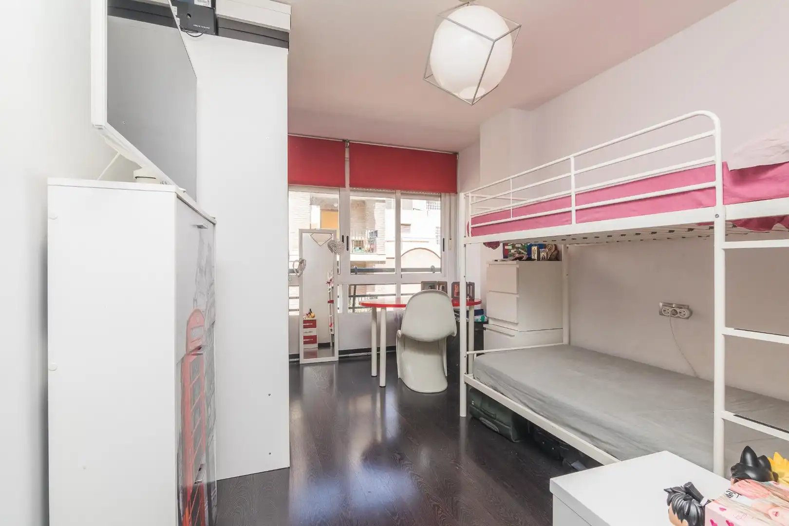 Flat with terrace for sale in Calle DR FERRAN, imagen 25