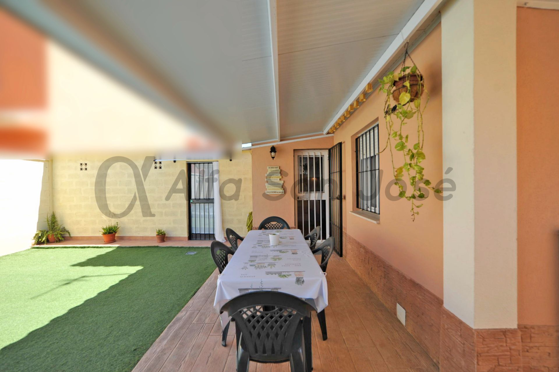 Terrace of Single-family semi-detached for sale in Alcalá del Río  with Furnished