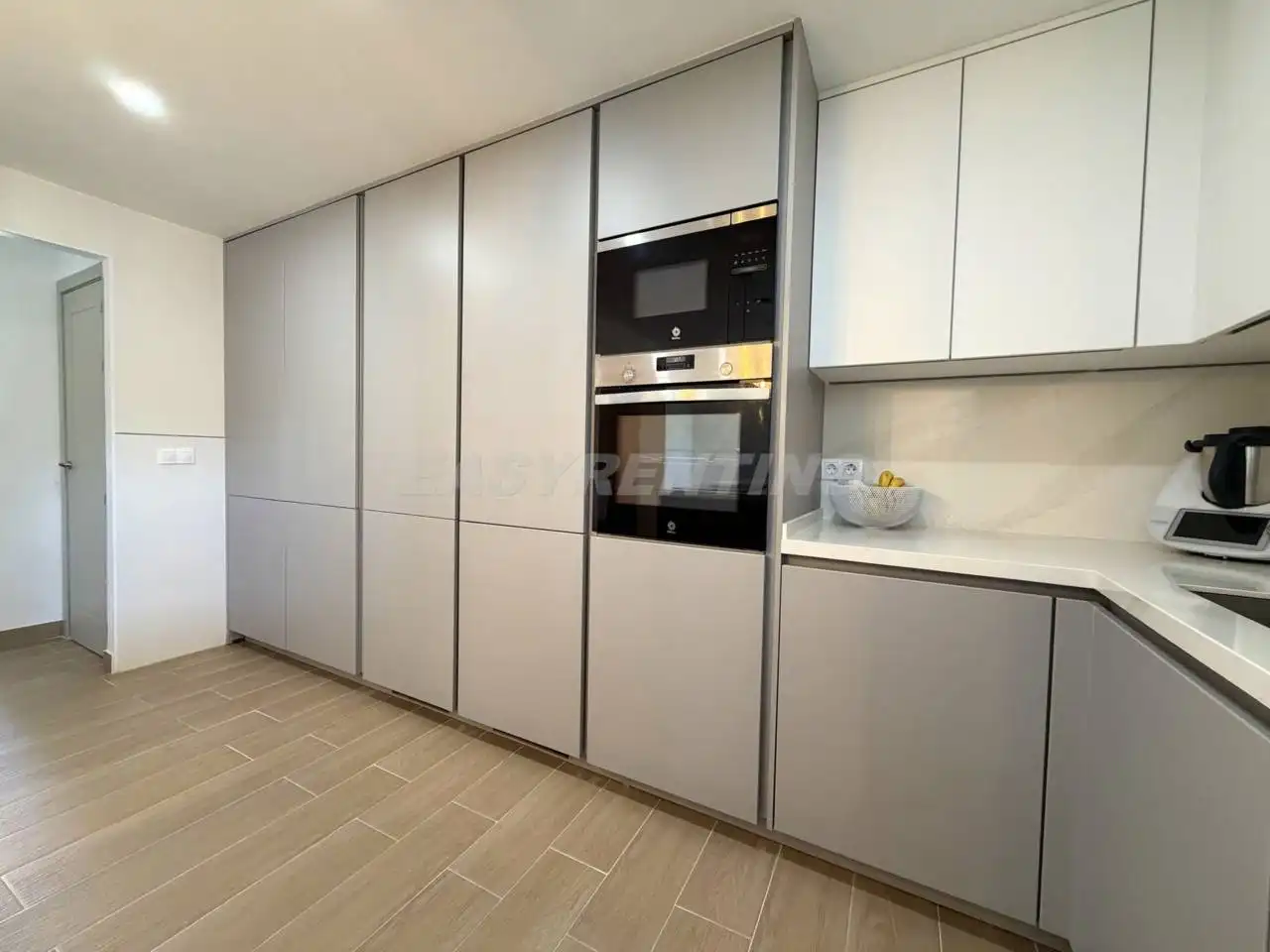 Kitchen of Detached homes for sale in La Línea de la Concepción  with Terrace and Furnished
