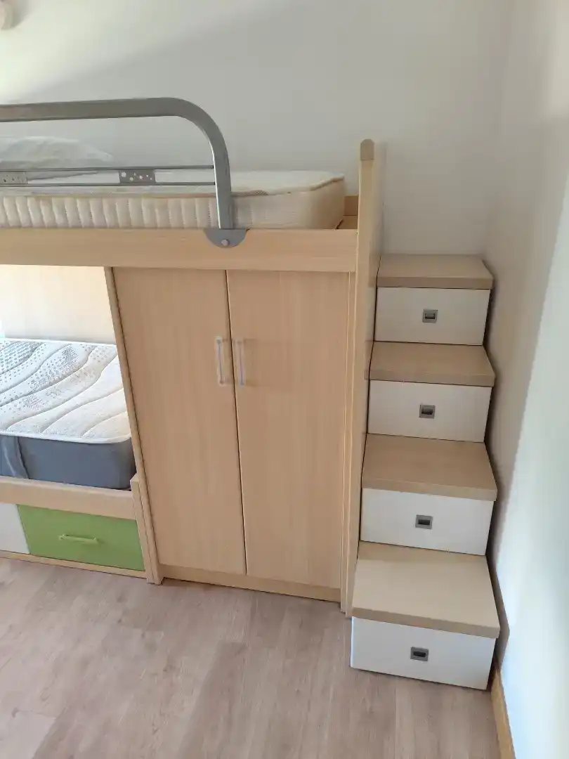 Dormitori de Pis en venda en Lakua-Bizkarra