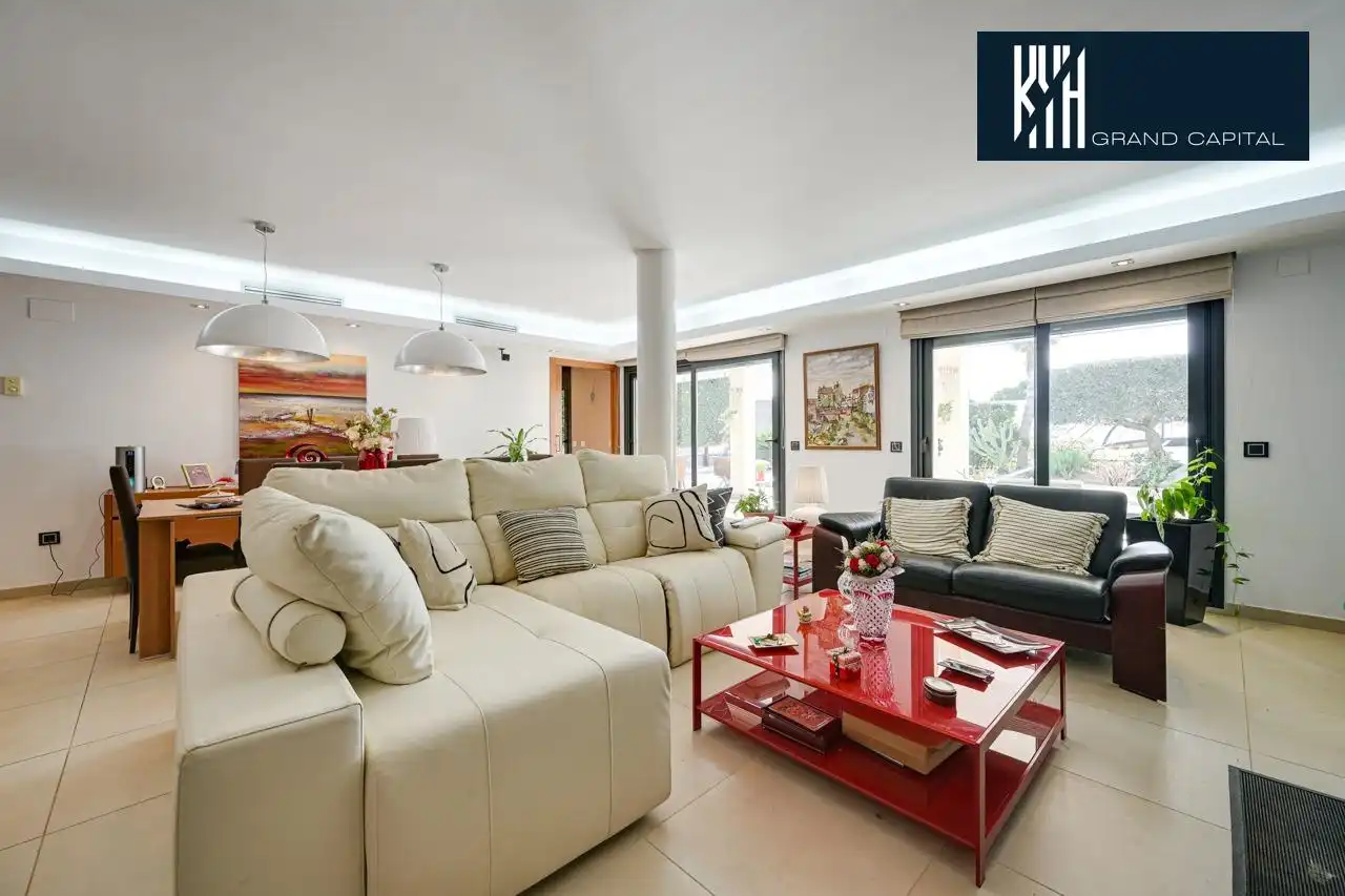 Detached house for sale in Calle del Cap de la Gola, imagen 6