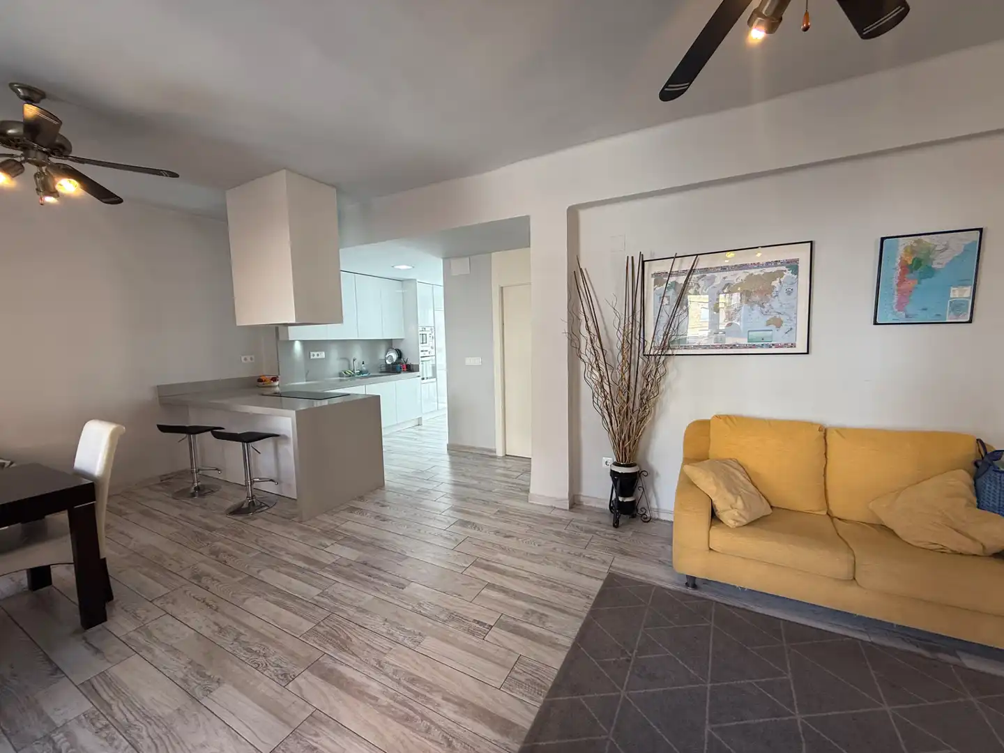 Sala de estar de Piso en venta en Oliva con Aire acondicionado, Calefacción y Terraza