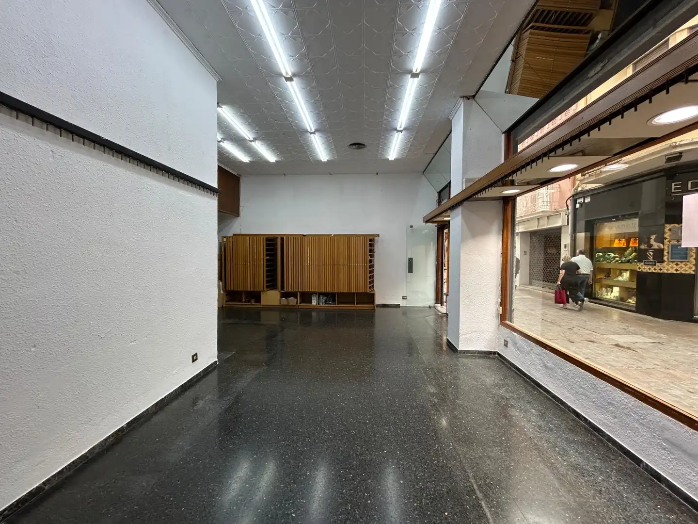 Local comercial de lloguer a Calle Calle O'Donnell, imagen 10