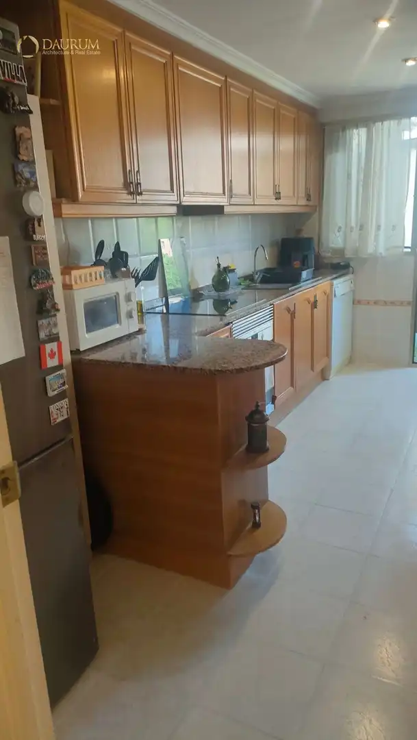 Kitchen of Flat for sale in Mislata  with Air Conditioner, Terrace and Furnished