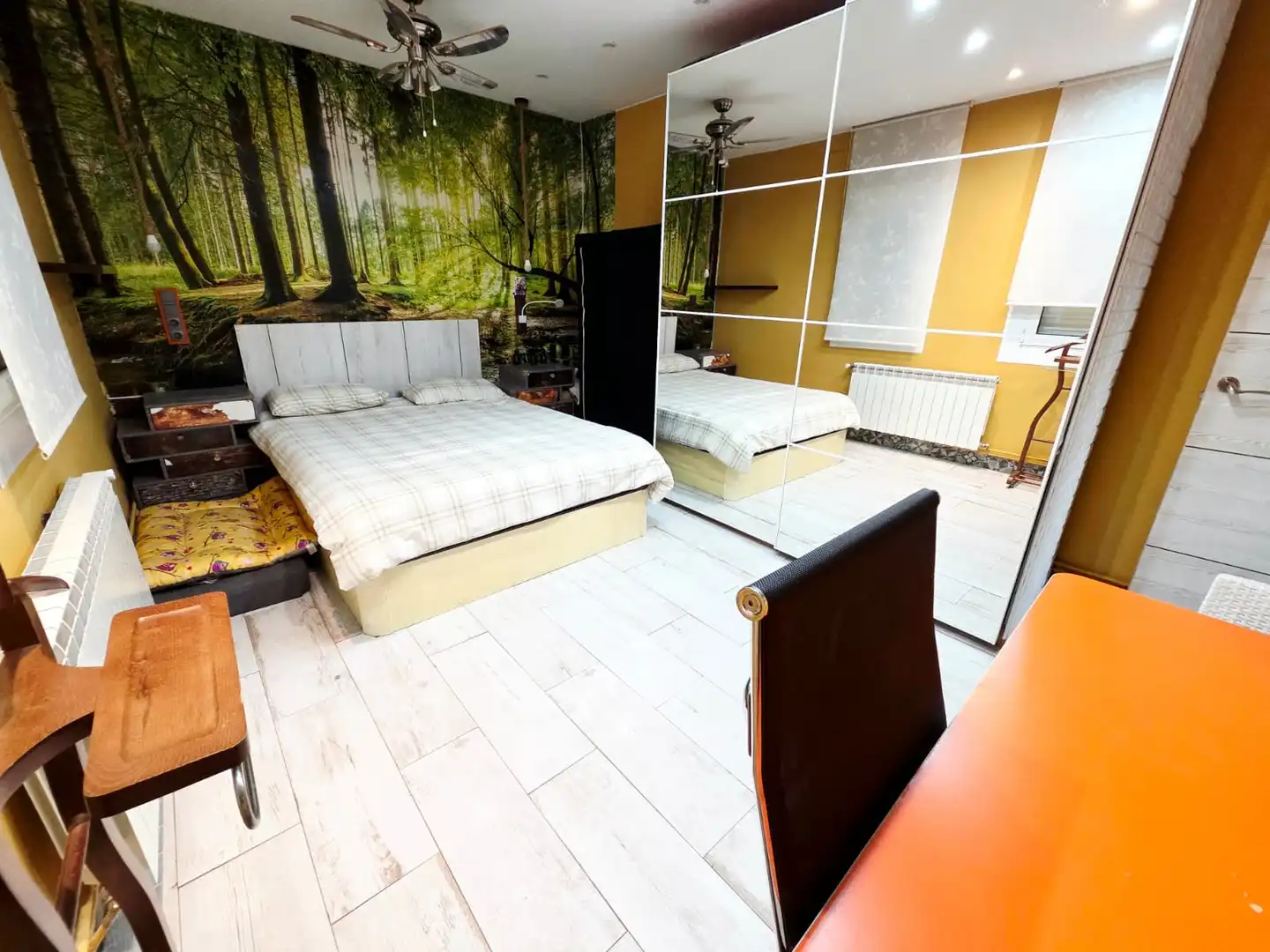 Bedroom of Flat for sale in El Prat de Llobregat  with Air Conditioner, Heating and Parquet flooring
