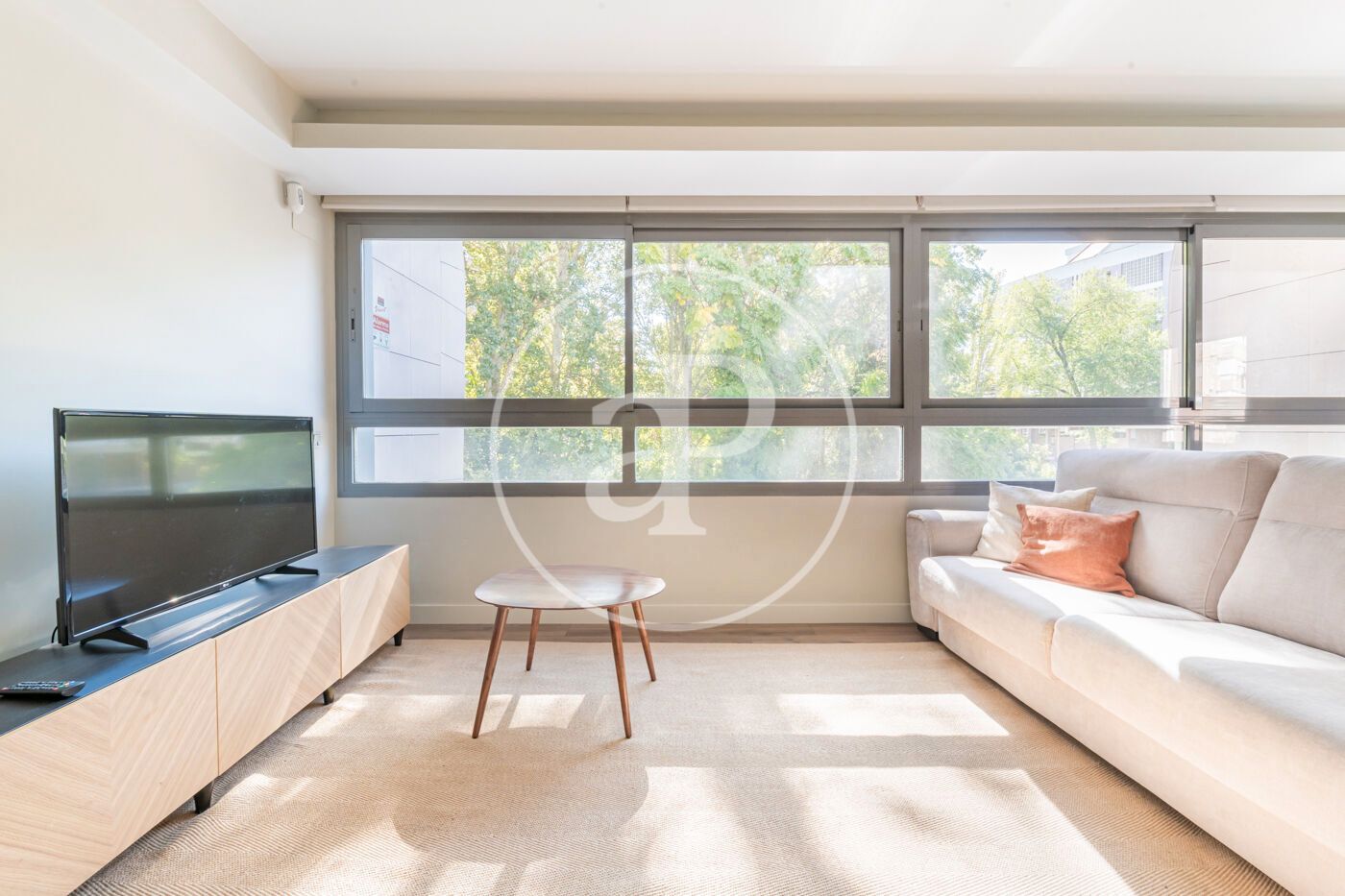 Vista exterior de Pis en venda en  Madrid Capital amb Aire condicionat, Calefacció i Jardí privat