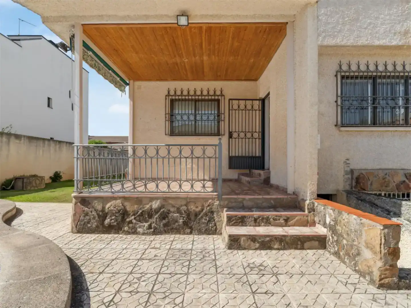Terraza de Piso en venta en Alcalá de Henares con Jardín privado, Trastero y Piscina