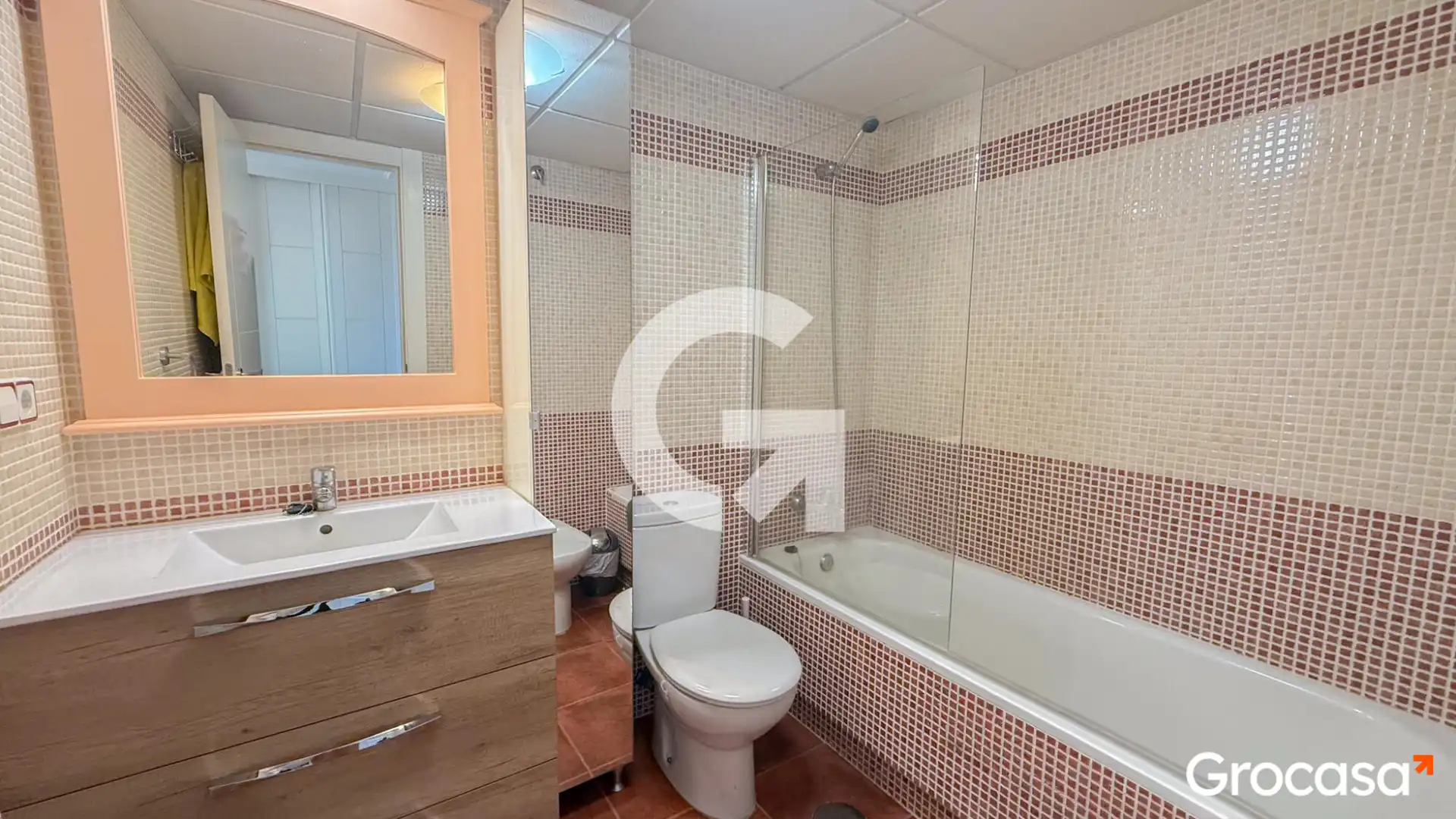 Bathroom of Flat for sale in Torremolinos  with Air Conditioner, Heating and Terrace
