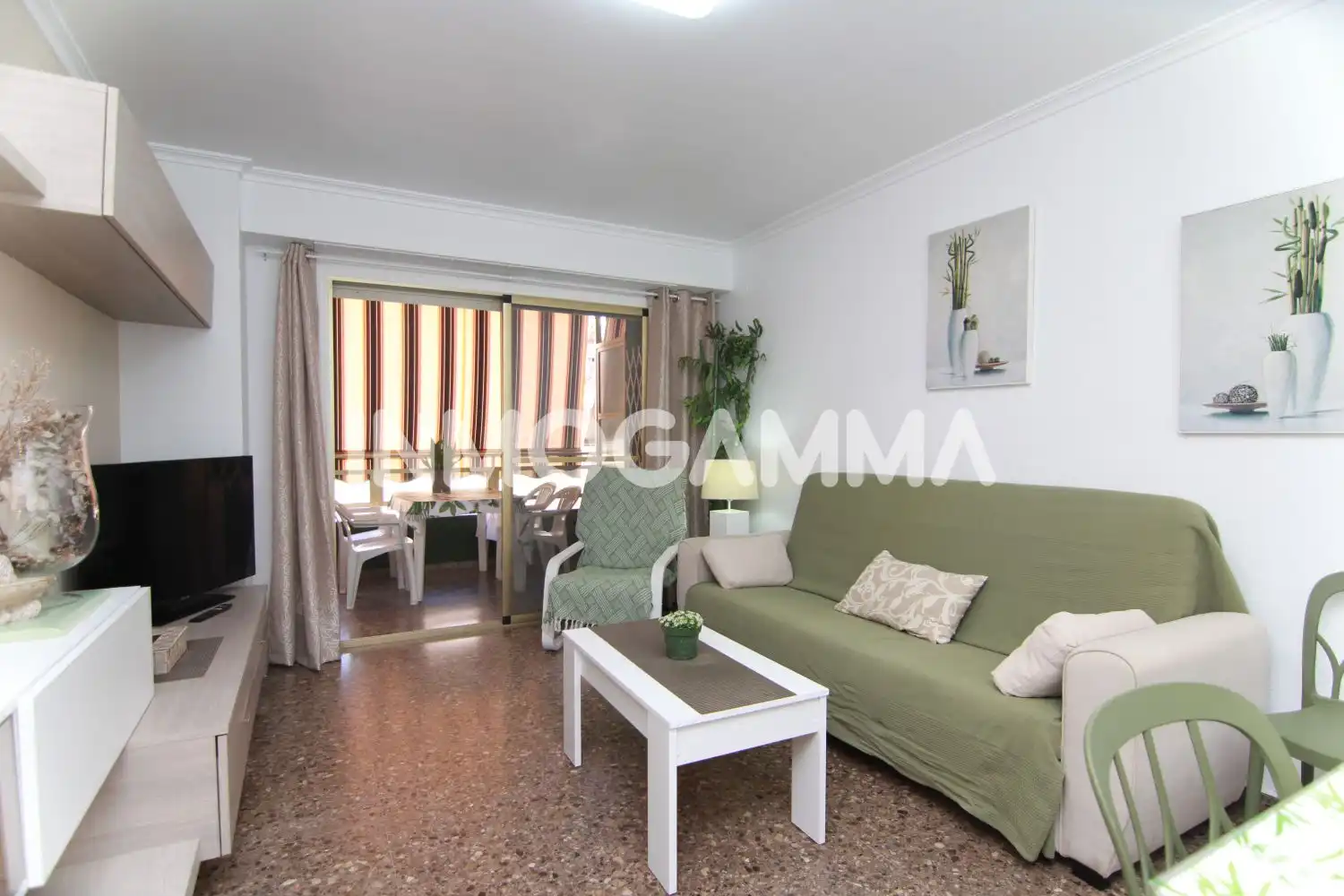 Sala de estar de Apartamento de alquiler en Cullera con Terraza, Amueblado y Piscina comunitaria