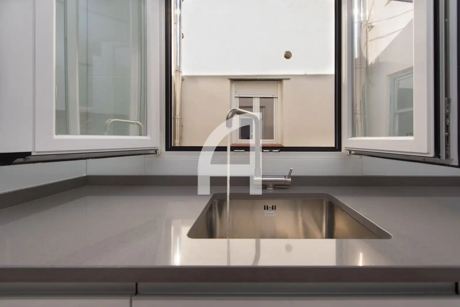 Kitchen of Attic for rent in Madrid  with Air Conditioner, Heating and Terrace