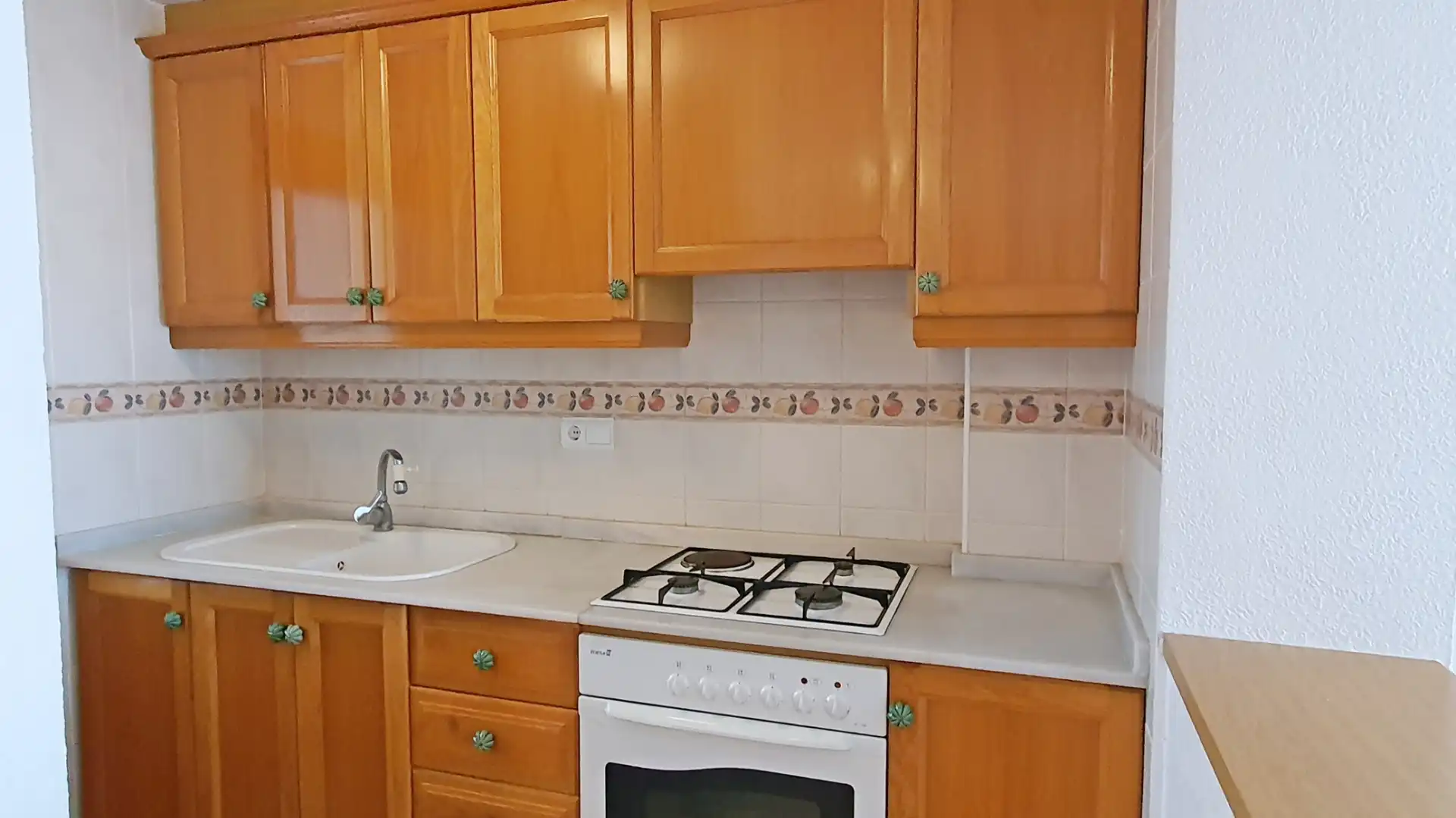 Cocina de Apartamento de alquiler en Xeraco con Terraza, Amueblado y Horno