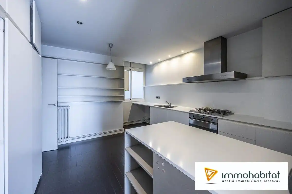 Cocina de Piso en venta en Sabadell con Aire acondicionado, Calefacción y Parquet