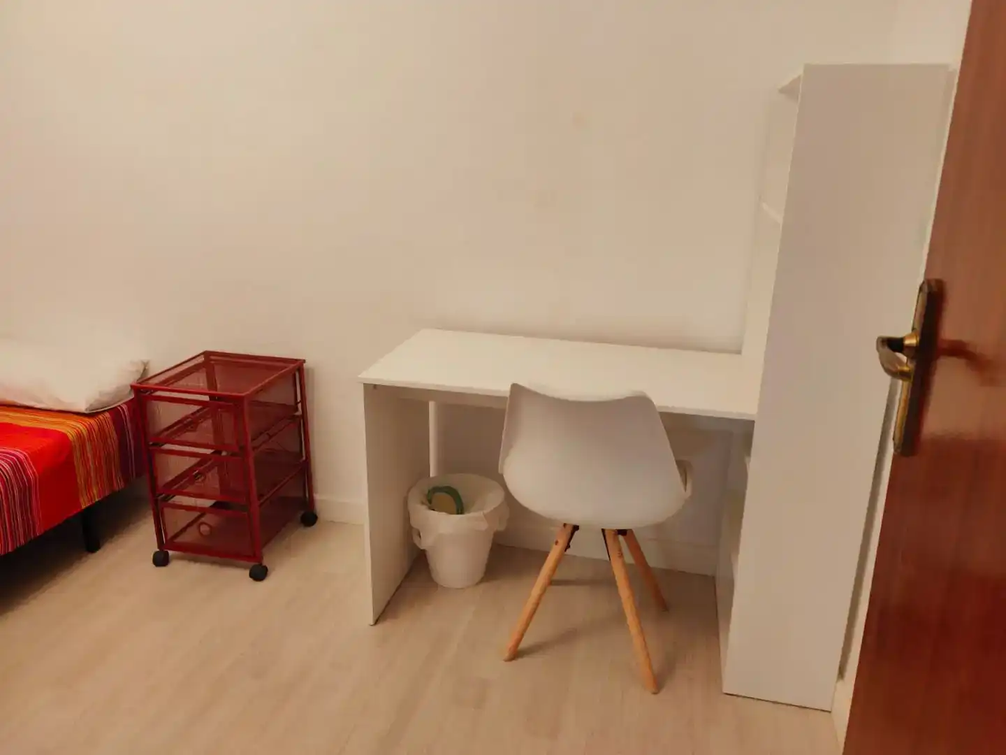 Schlafzimmer von Wohnung zur Miete in Plasencia mit Klimaanlage
