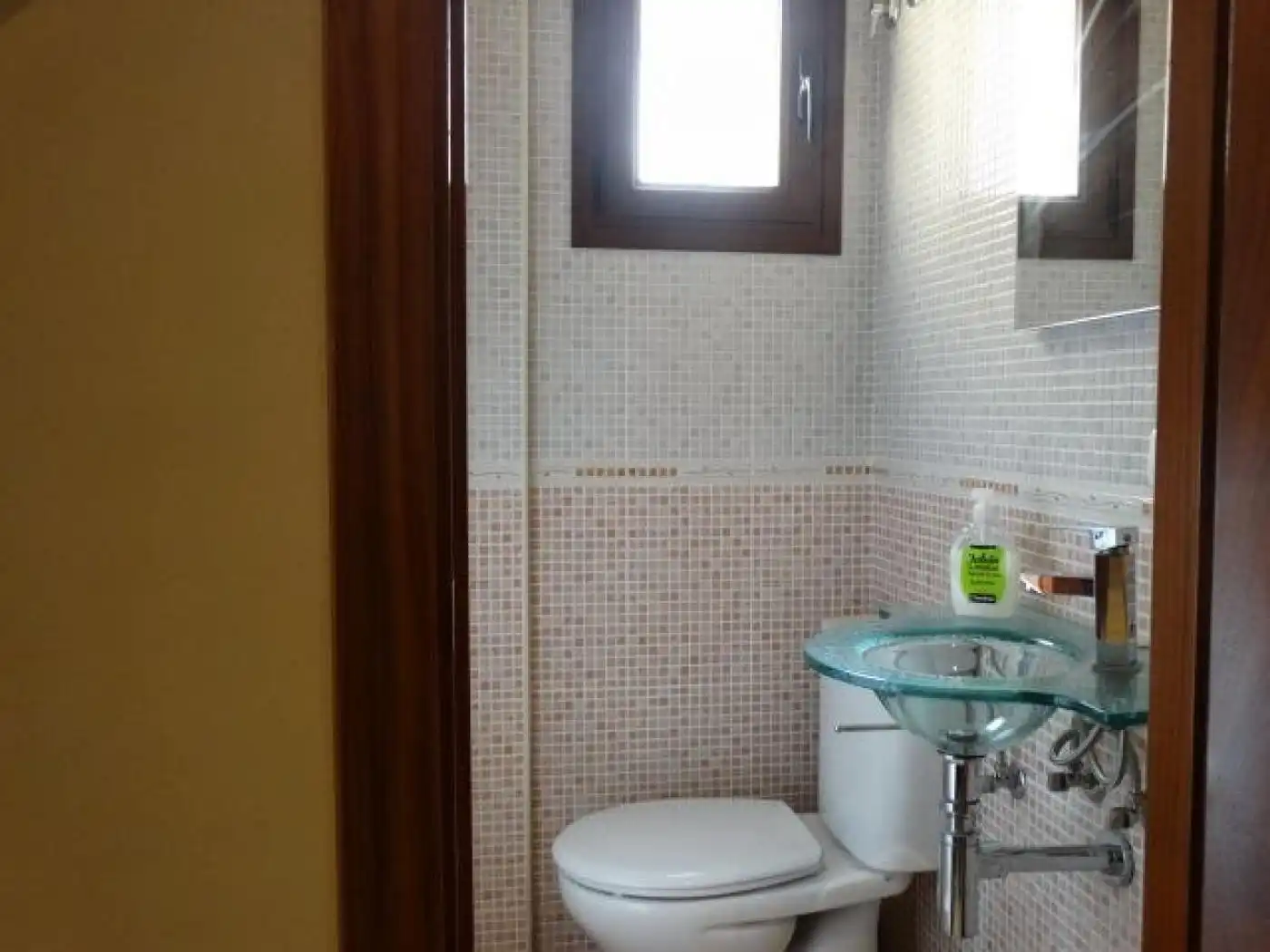 Bany de Casa o xalet en venda en Villanueva del Rosario amb Aire condicionat, Terrassa i Moblat