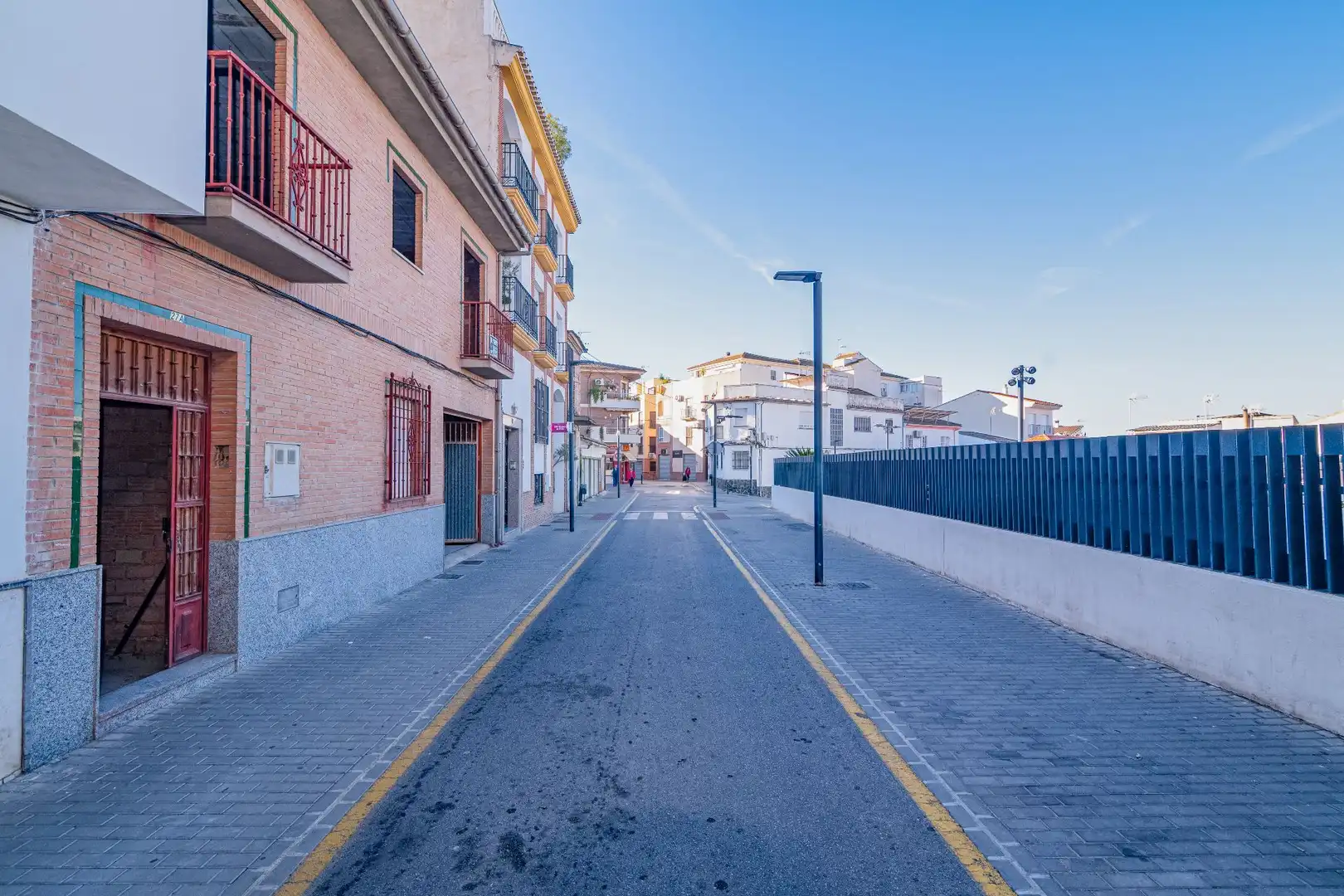 Vista exterior de Casa adosada en venta en Maracena con Jardín privado