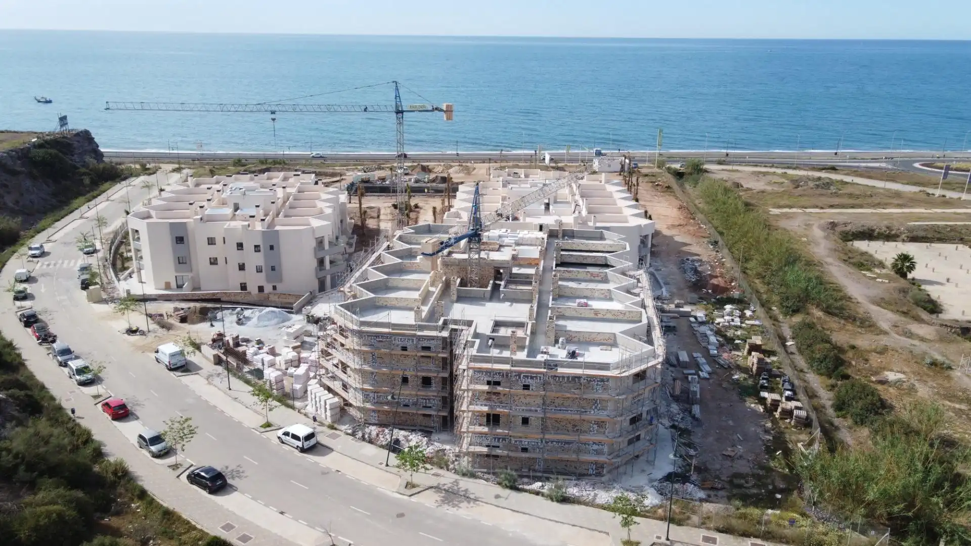 Vista exterior de Planta baixa en venda en Vélez-Málaga amb Aire condicionat, Jardí privat i Terrassa