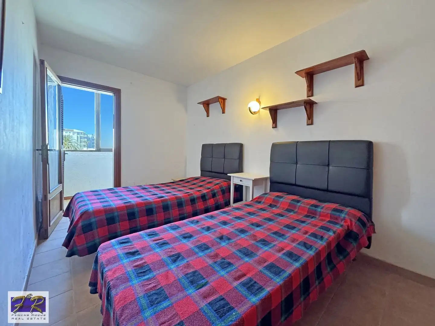 Dormitori de Pis en venda en Alcúdia amb Terrassa, Moblat i Forn
