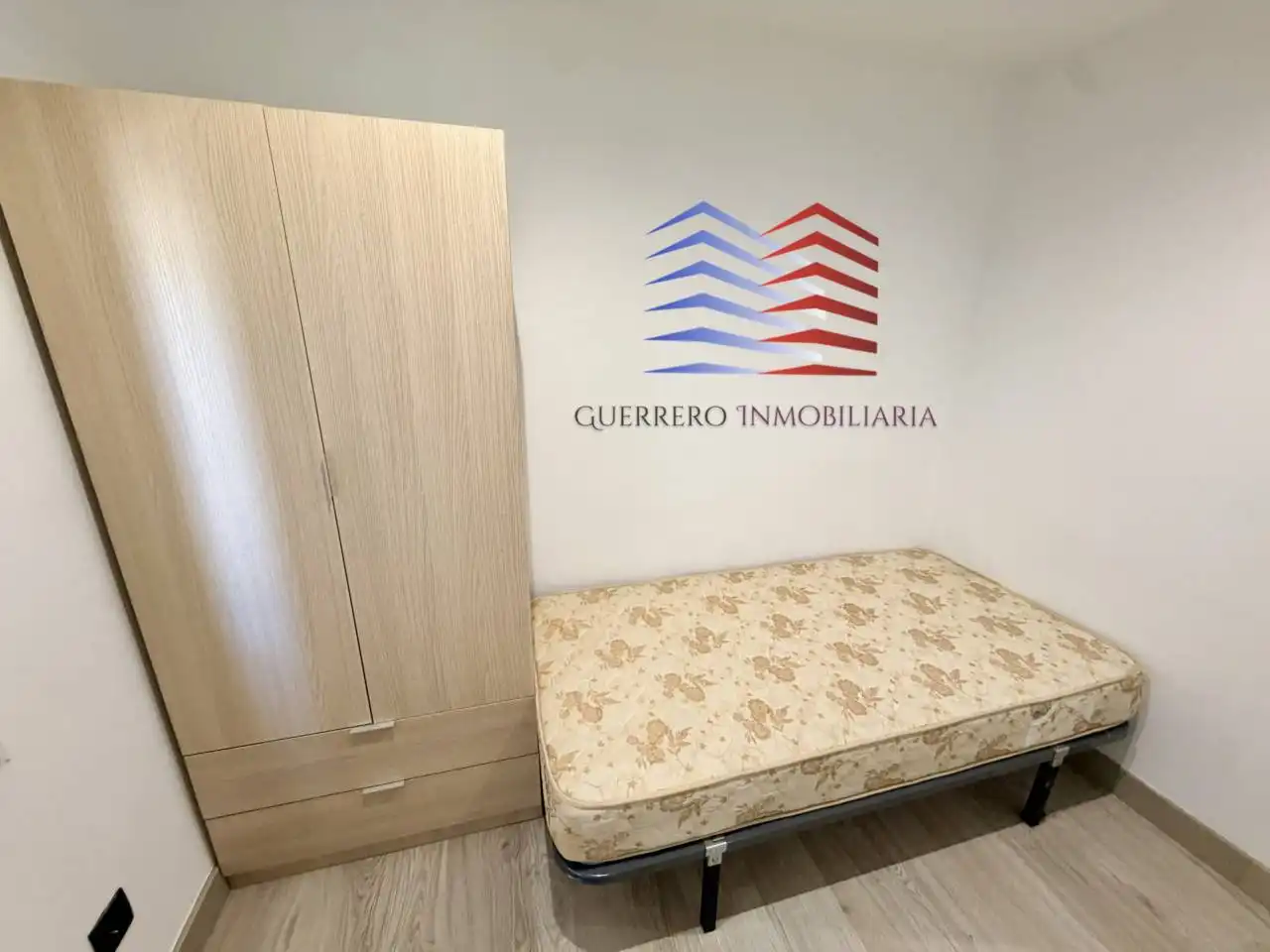 Bedroom of Flat for rent in Ourense Capital   with Heating, Storage room and Furnished