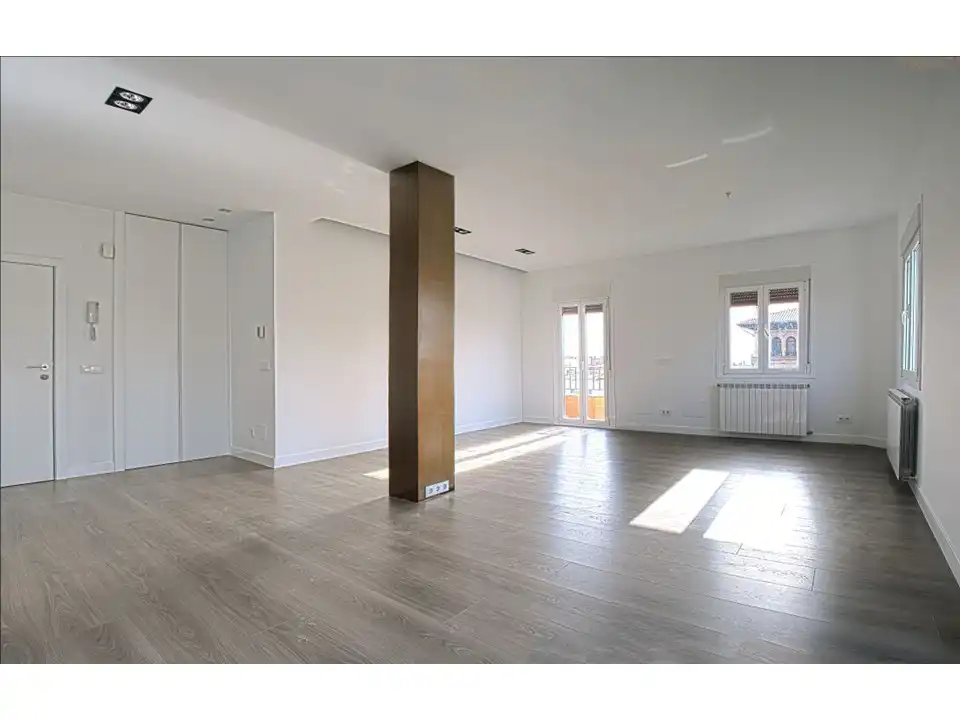 Piso con ascensor en venta en Calle del Doctor Esquerdo, imagen 6