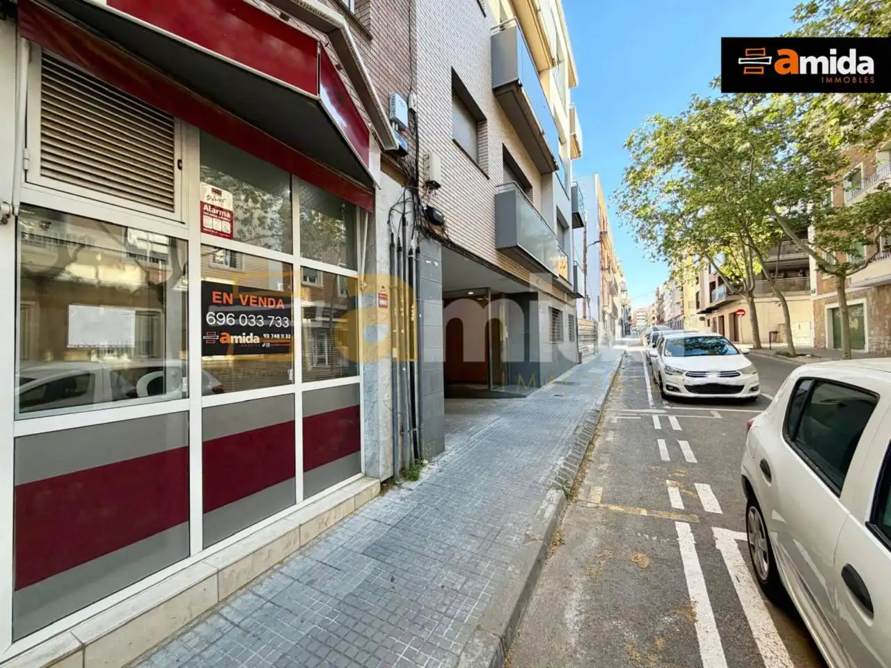 Vista exterior de Local en venta en Terrassa con Aire acondicionado y Alarma