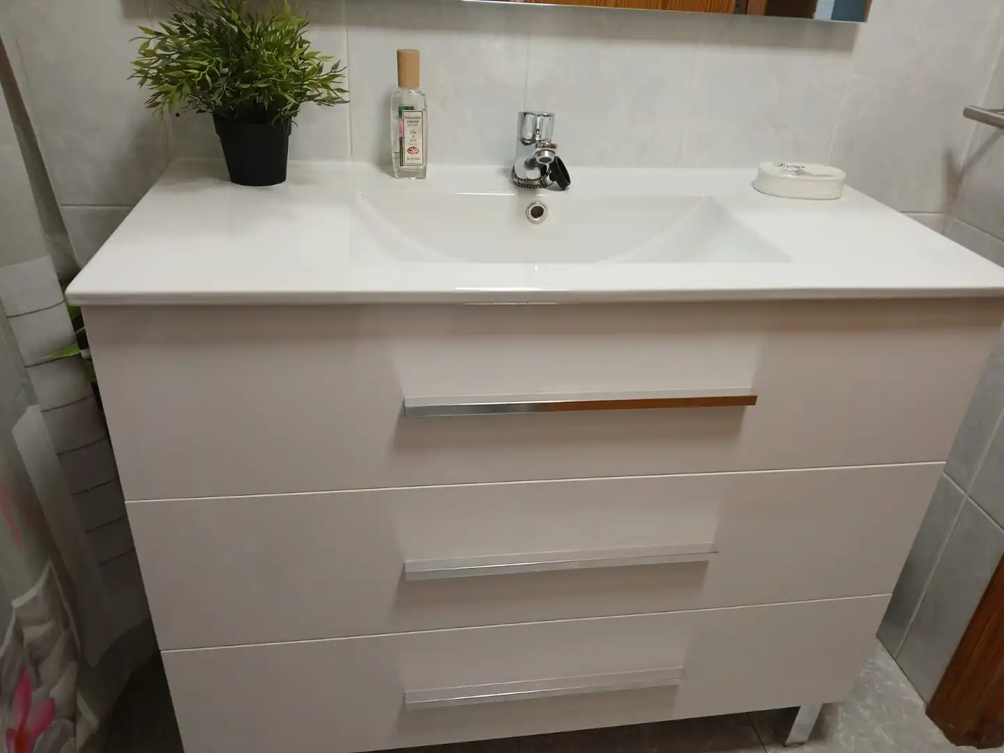 Baño de Piso en venta en Tavernes de la Valldigna con Aire acondicionado, Calefacción y Jardín privado