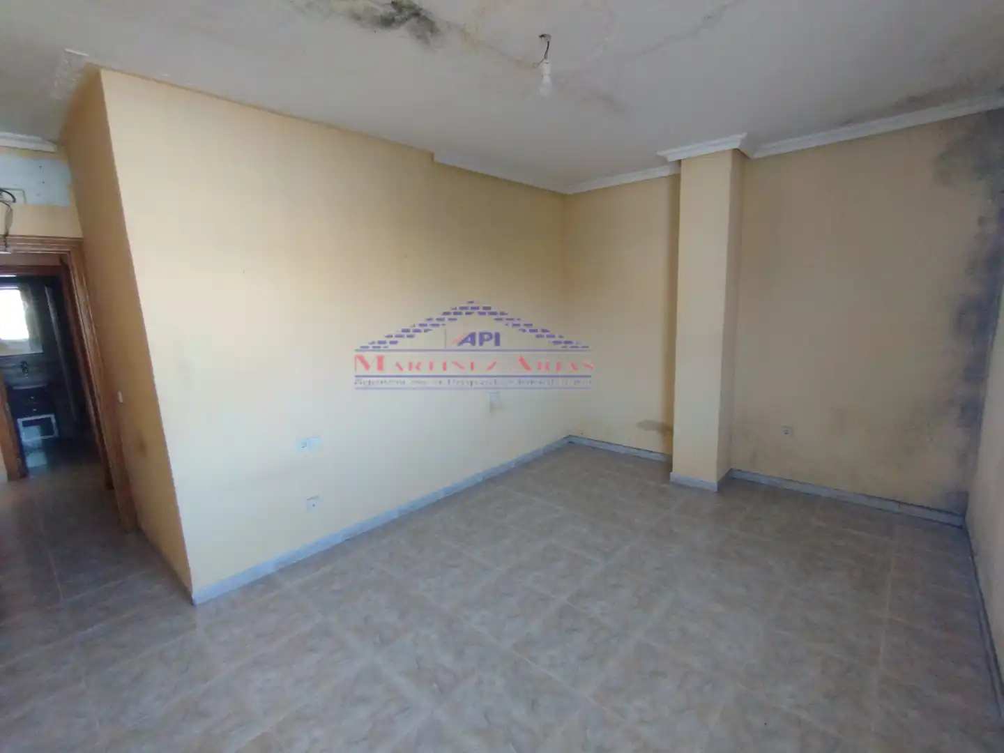 Habitación de Piso en venta en Linares con Terraza y Balcón