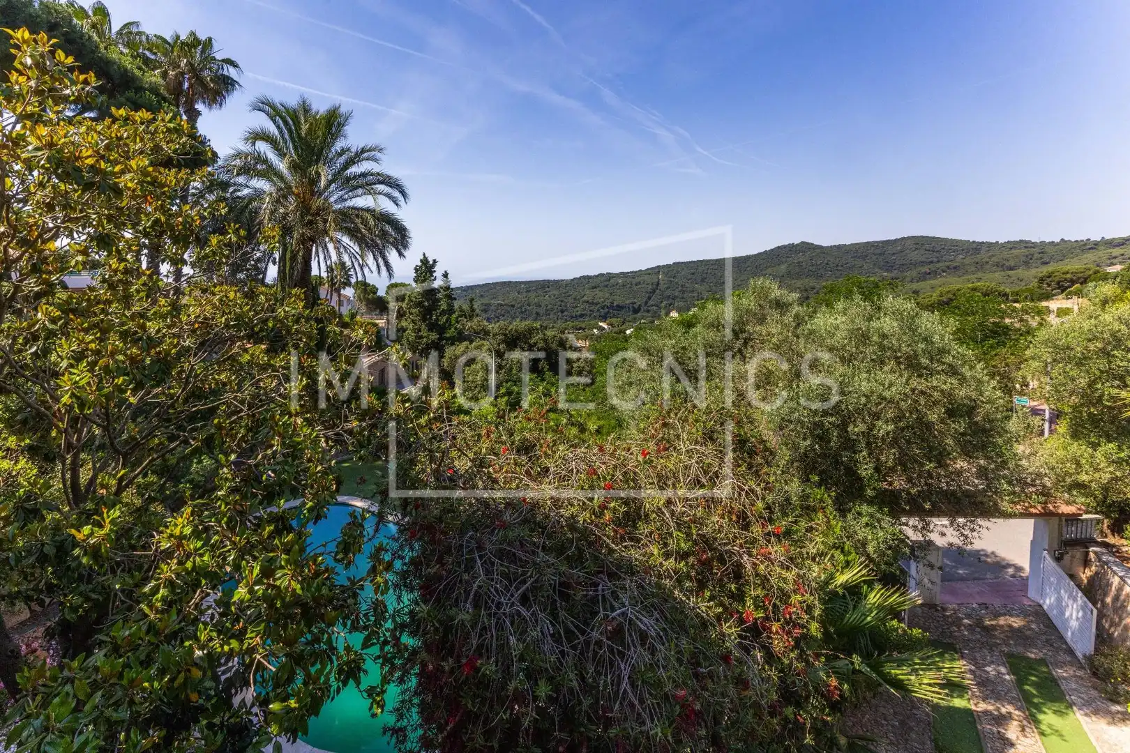 Jardí de Casa o xalet en venda en Arenys de Munt amb Aire condicionat, Calefacció i Jardí privat