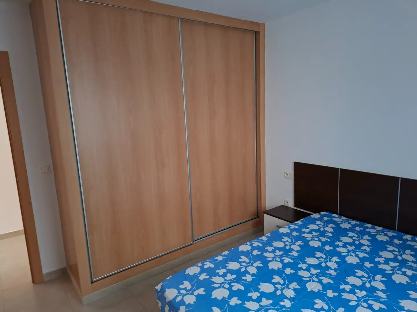Habitación de Piso de alquiler en Madrigal 
