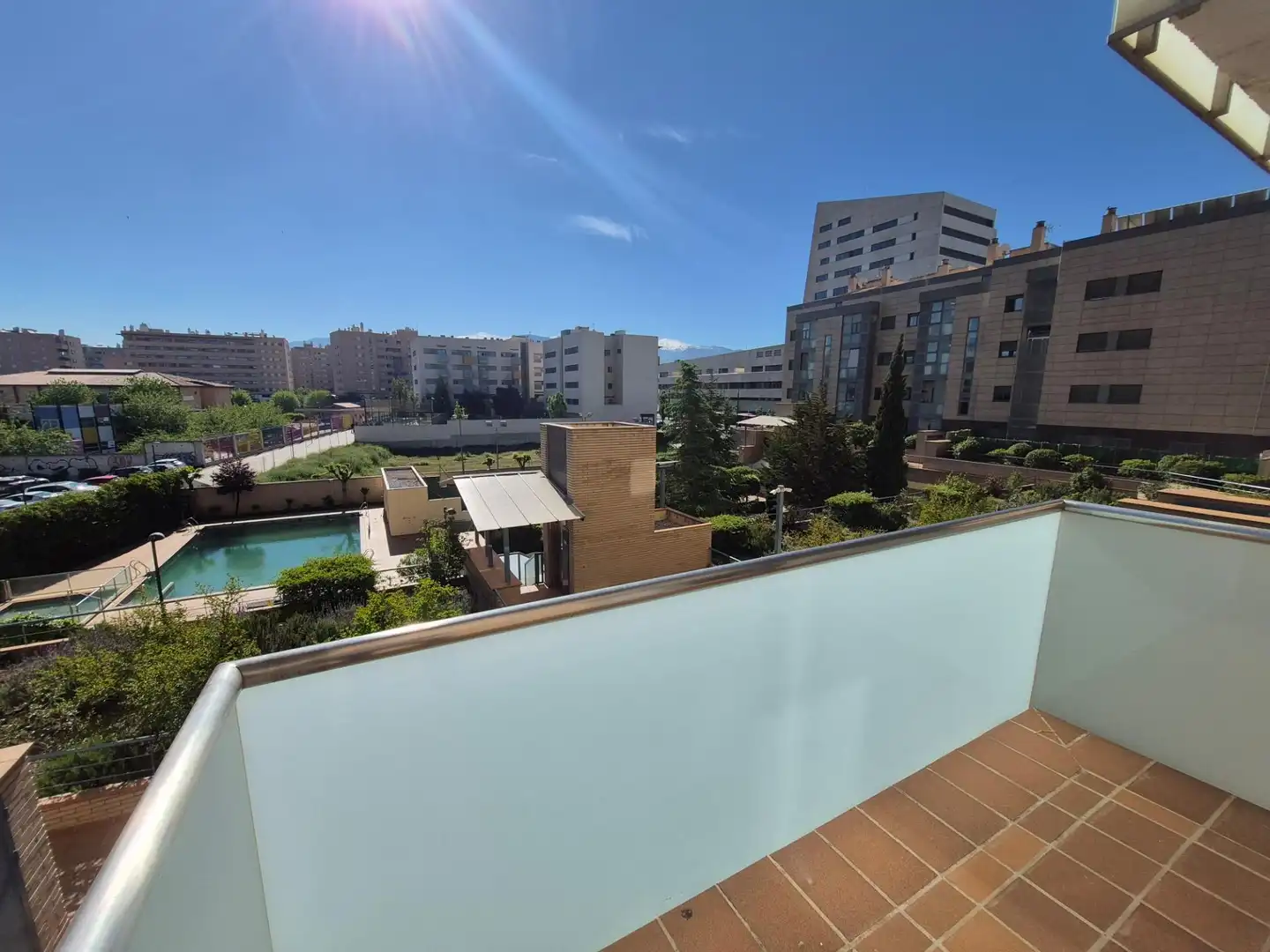 Terrassa de Pis de lloguer en  Granada Capital amb Jardí privat, Terrassa i Moblat