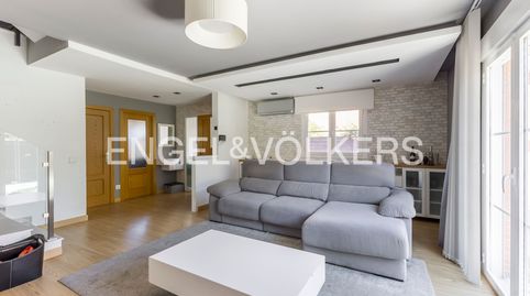 Foto 3 von Einfamilien-Reihenhaus zum Verkauf in Miramadrid, Paracuellos de Jarama