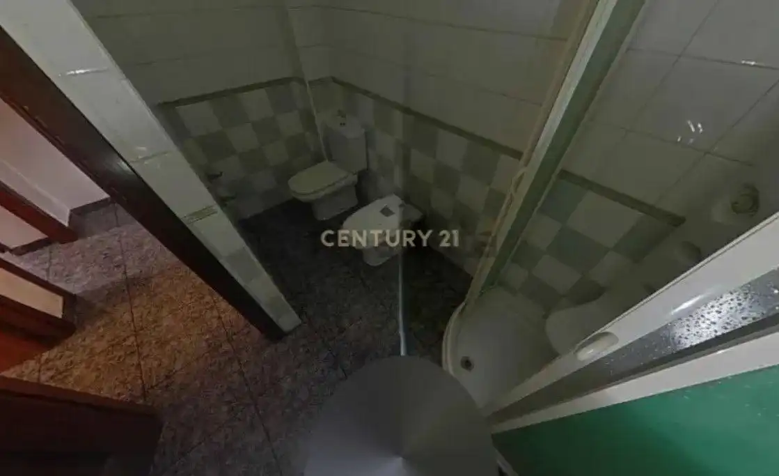 Bany de Pis en venda en Puig-reig