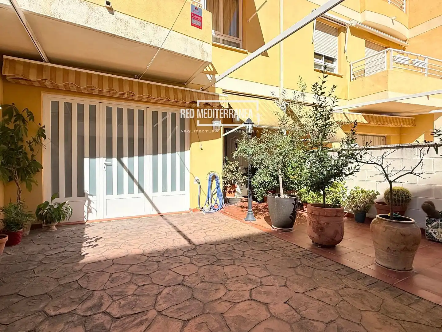 Terraza de Casa adosada en venta en Daimús con Aire acondicionado, Calefacción y Jardín privado