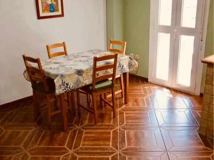 Menjador de Casa o xalet de lloguer en Mairena del Aljarafe amb Aire condicionat, Jardí privat i Piscina