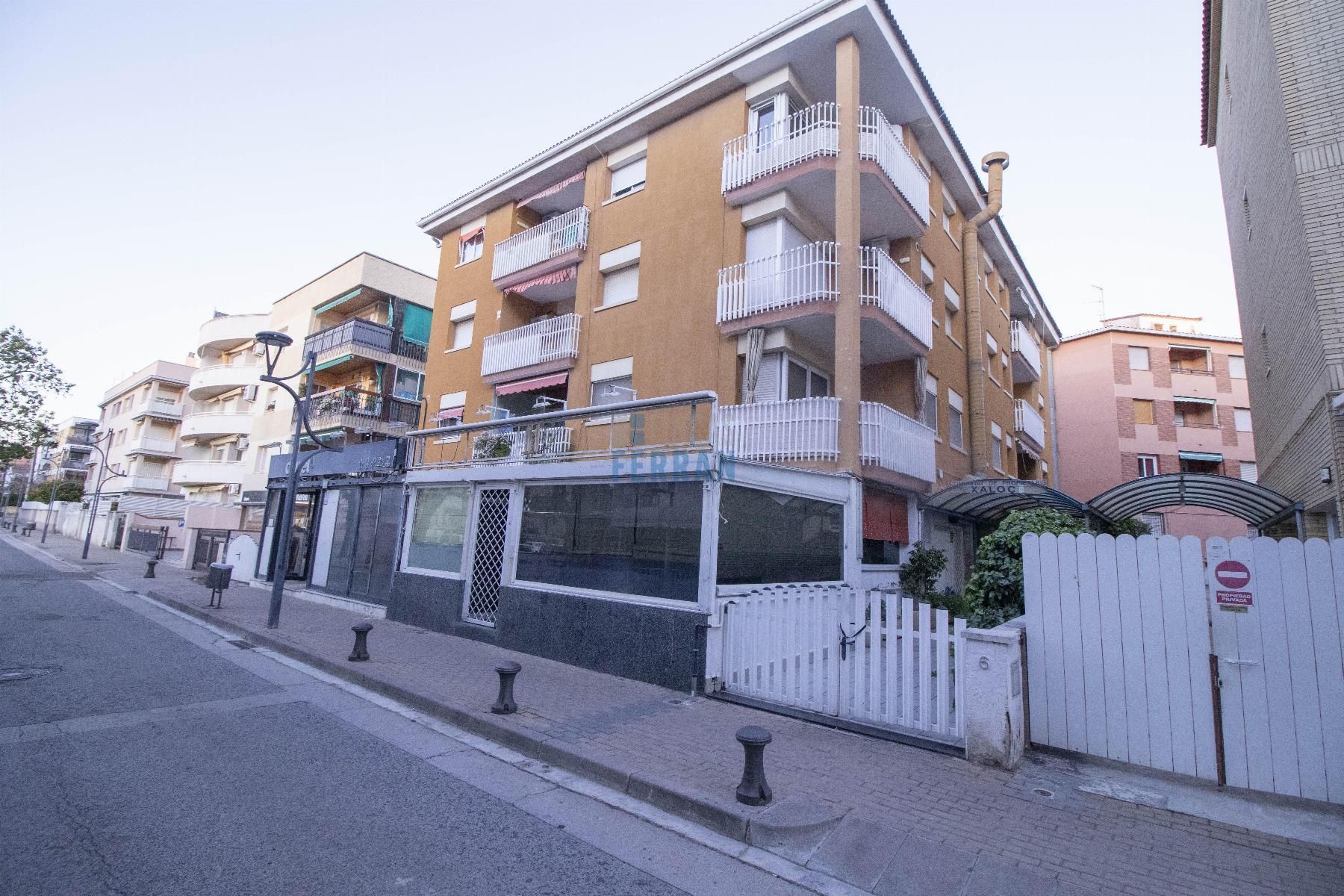 Exterior view of Premises to rent in El Vendrell