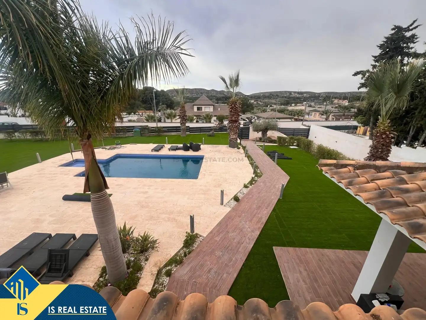 Terrassa de Casa o xalet en venda en Alicante / Alacant amb Terrassa, Piscina i Moblat