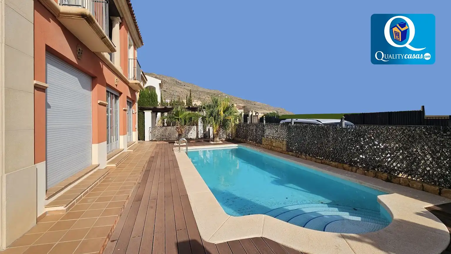 Chalet con terraza en venta en Golf Bahía, imagen 5