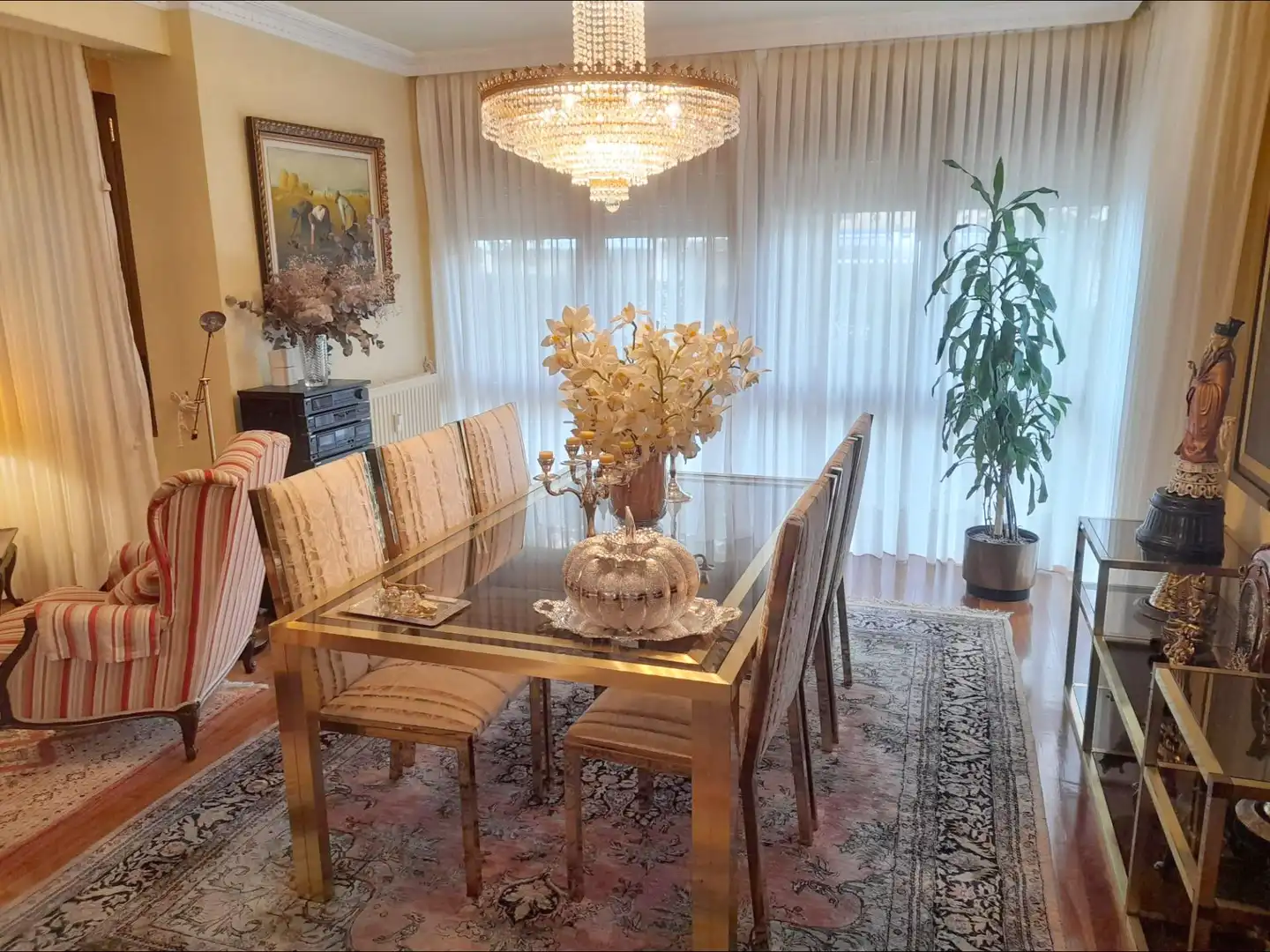 Comedor de Piso en venta en Getxo  con Calefacción, Jardín privado y Trastero