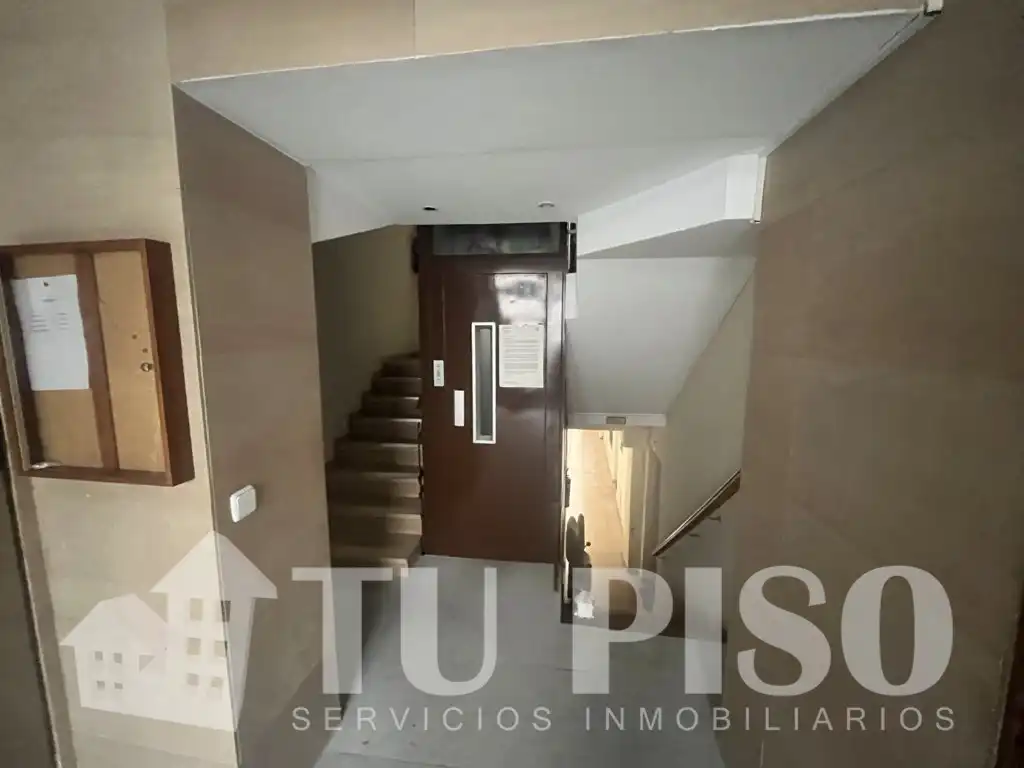 Piso en venta en Madrid con Aire acondicionado, Calefacción y Amueblado