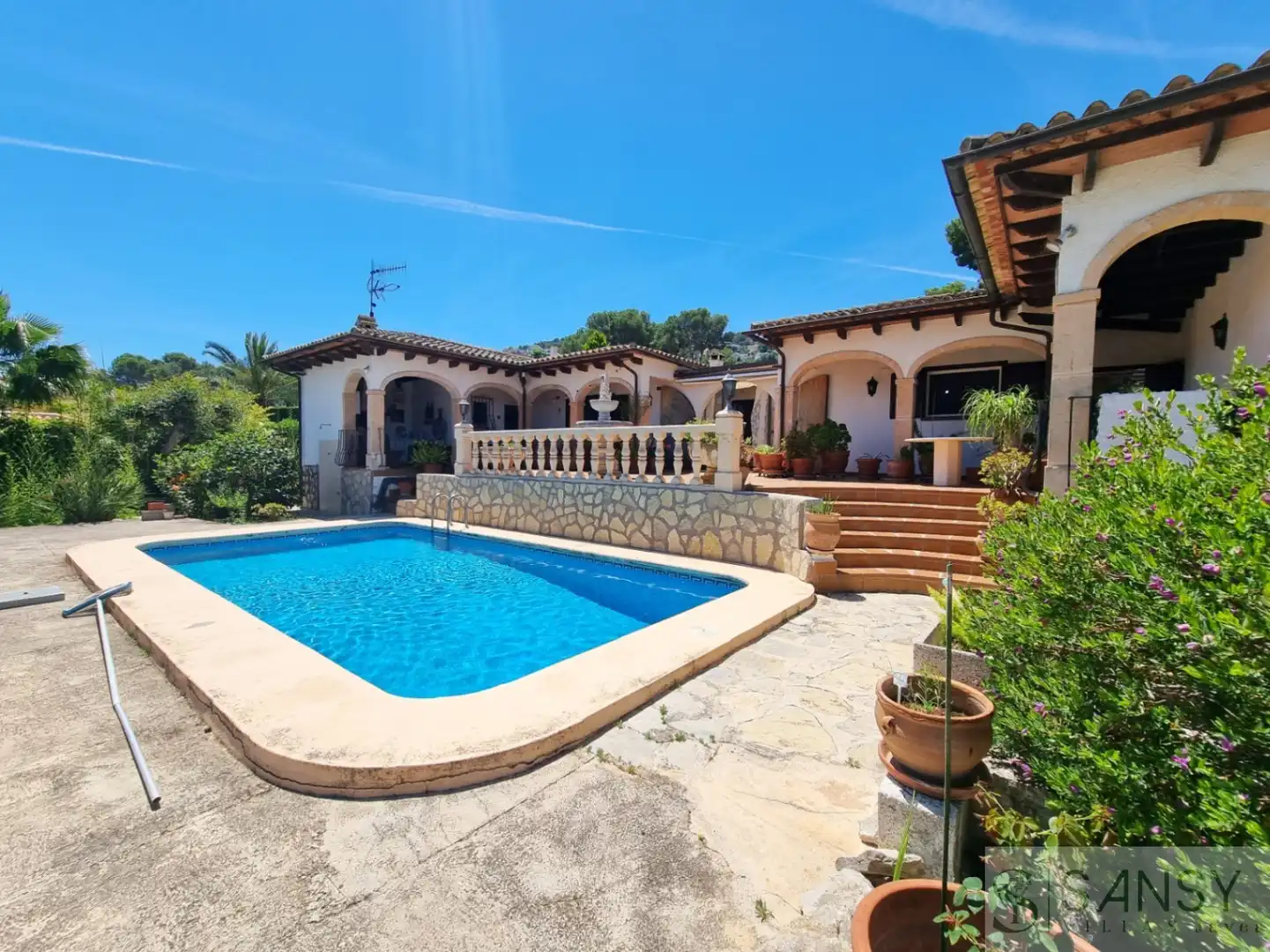 Vista exterior de Pis en venda en Pedreguer amb Terrassa i Piscina