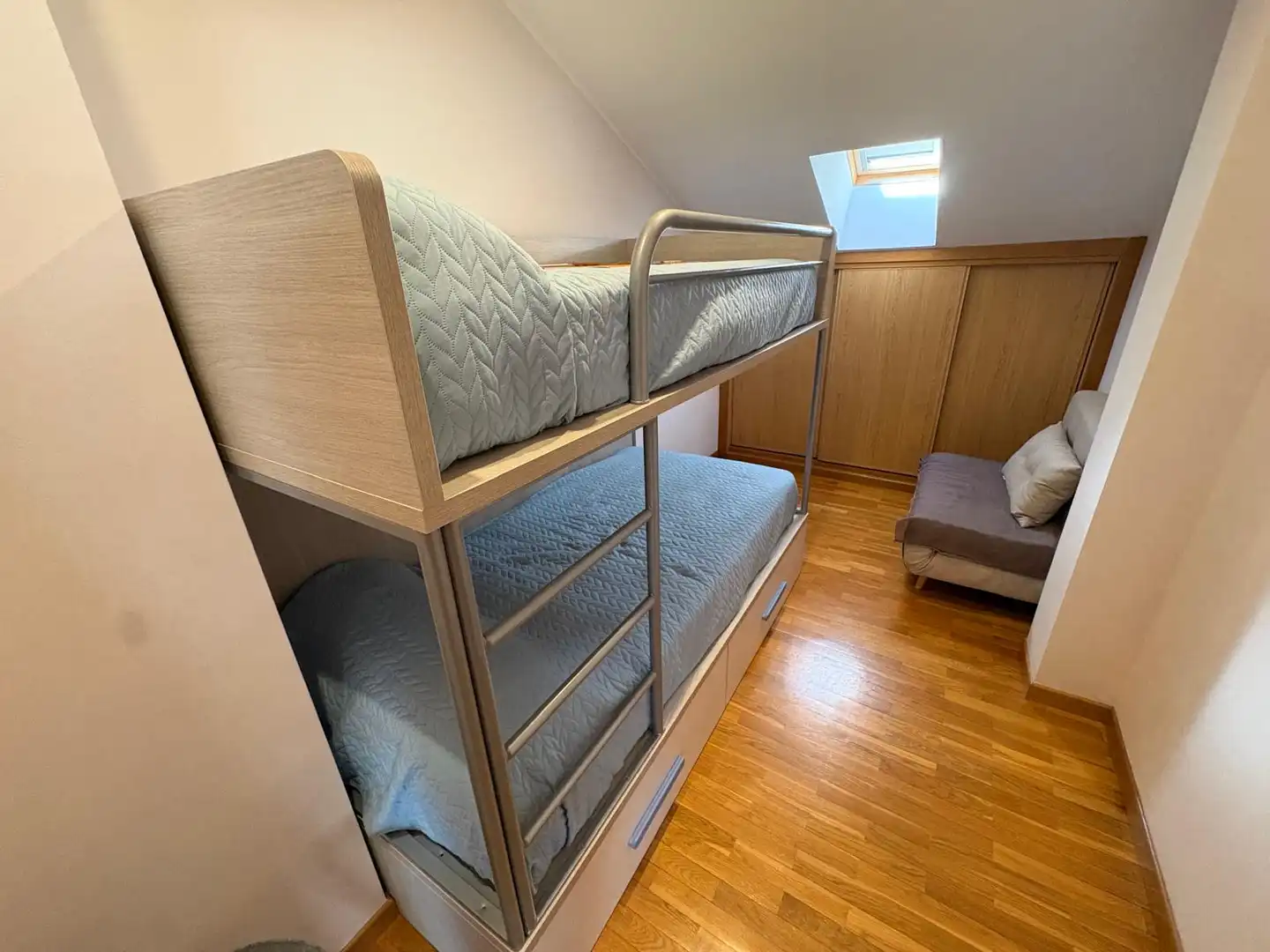 Habitación de Ático de alquiler en Mondariz-Balneario con Calefacción, Terraza y Trastero