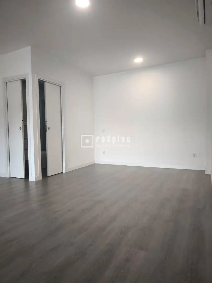 Habitación de Loft de alquiler en Alcorcón con Aire acondicionado, Calefacción y Terraza