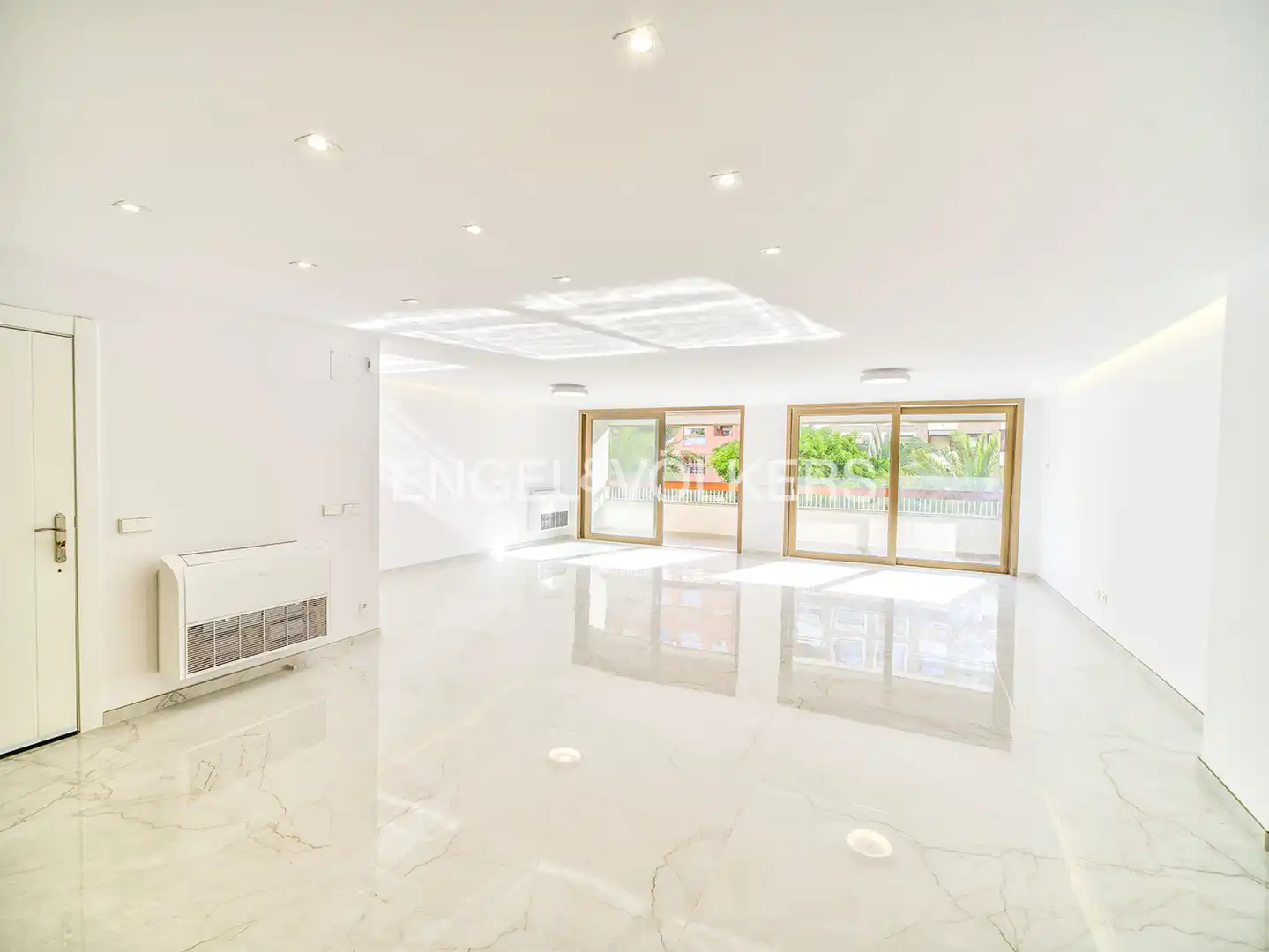 Sala de estar de Piso en venta en Alicante / Alacant con Aire acondicionado, Calefacción y Terraza