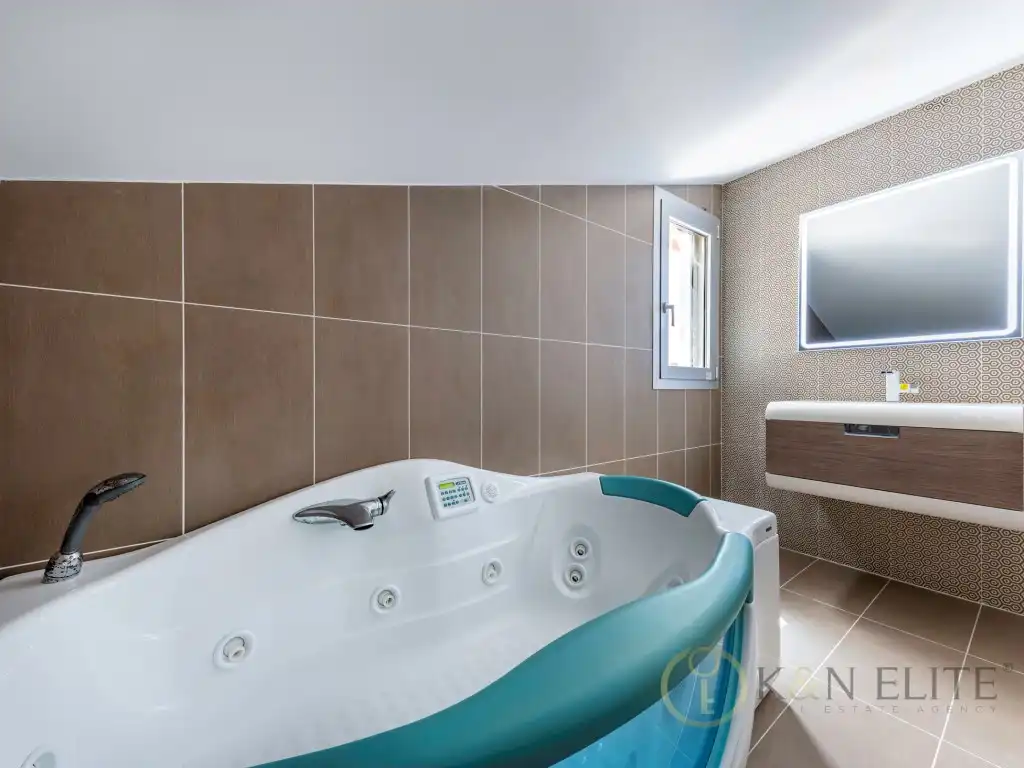 Ático con piscina en venta en Calle Oviedo, imagen 25