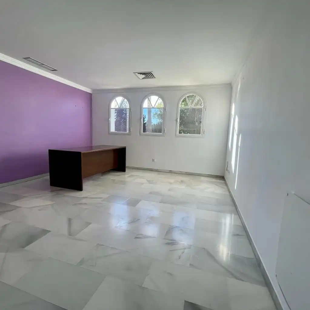 Büro zum Verkauf in Marbella mit Klimaanlage